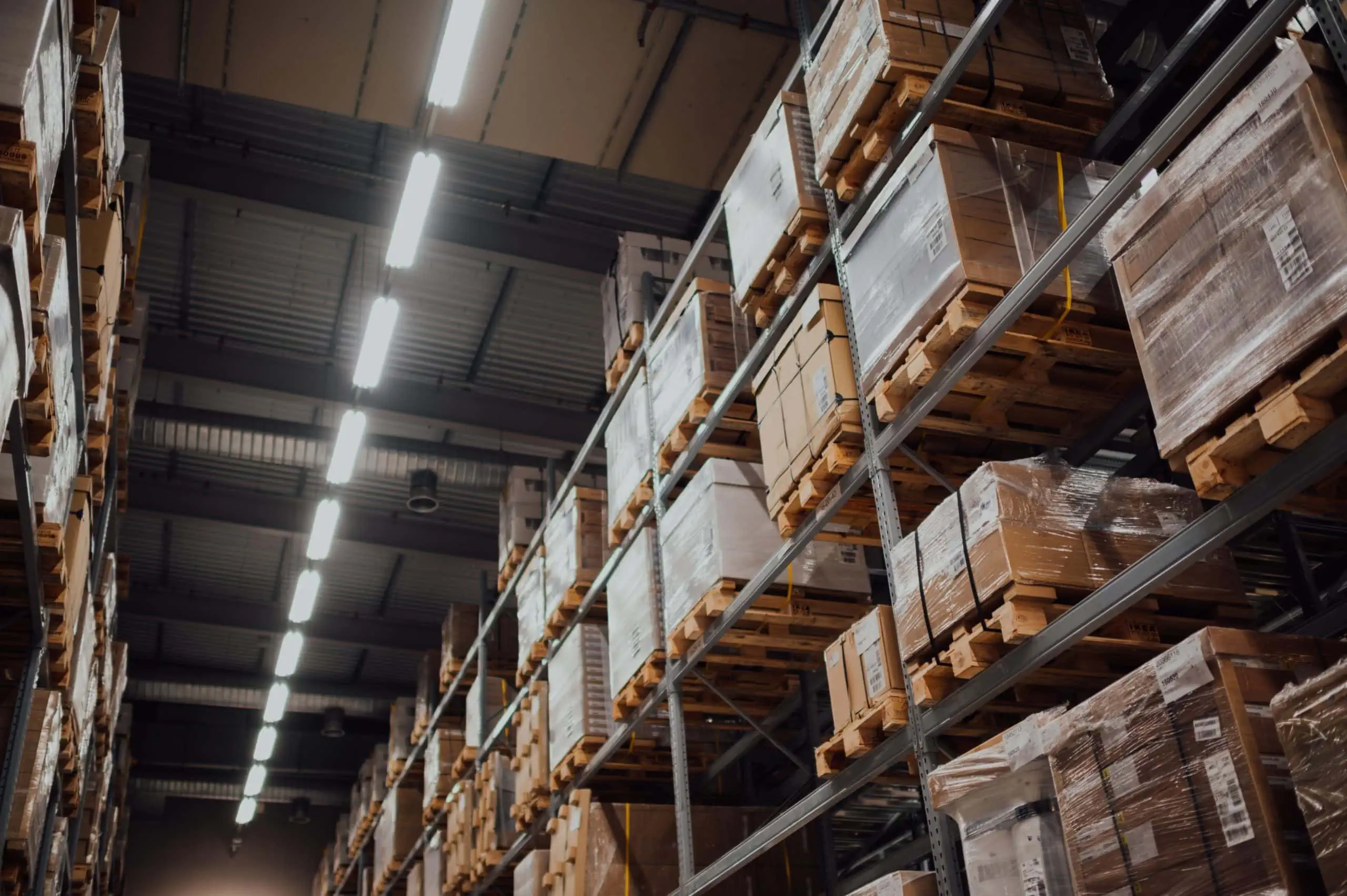 Warehouse with video surveillance as a service 