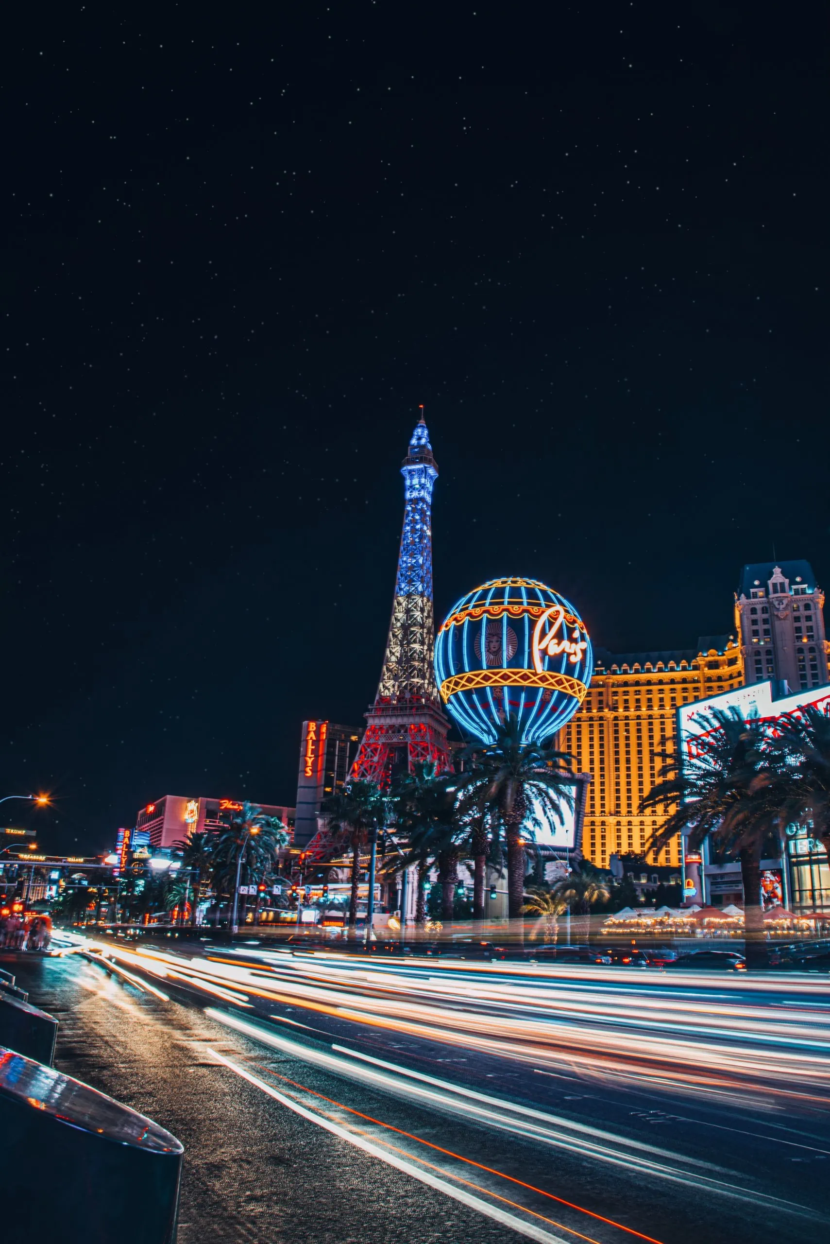 Las Vegas strip with businesses that have security systems in place