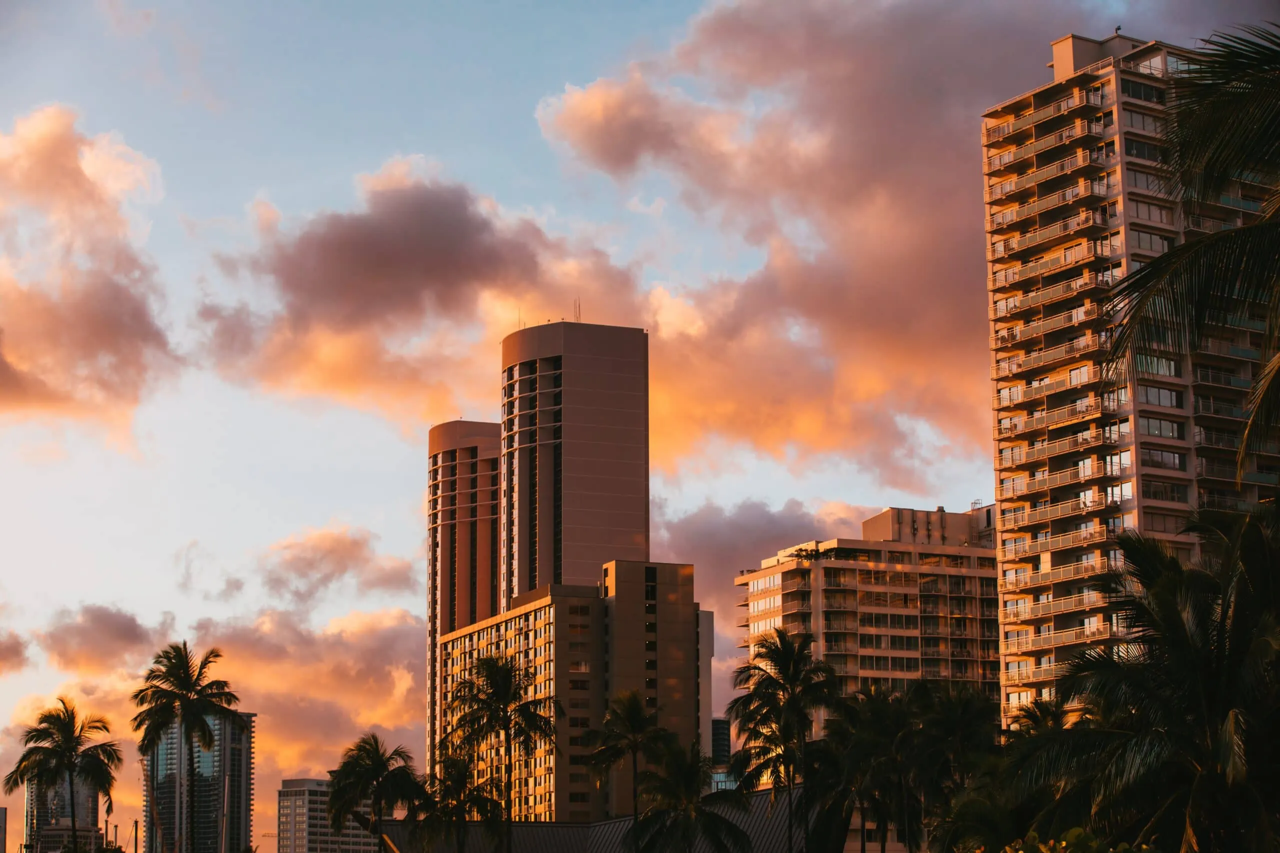 Apartment buildings in Hawaii safe with security cameras